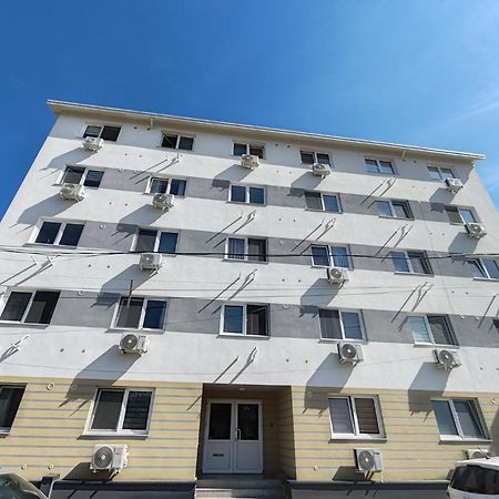Nicolle Studio 2 Piteşti Eksteriør bilde